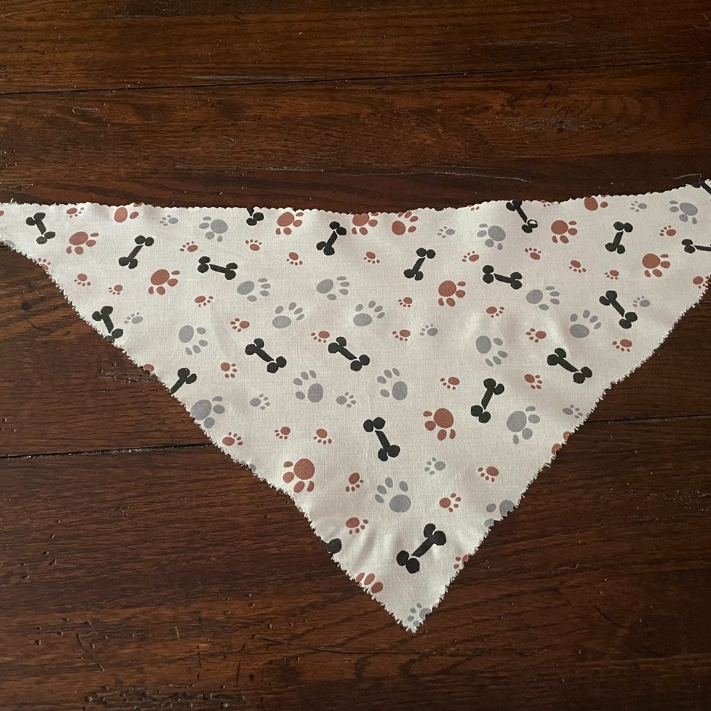 🎉3X Host Pick 🎉Dog Bandanas - set of 3 - Picture 4 of 5